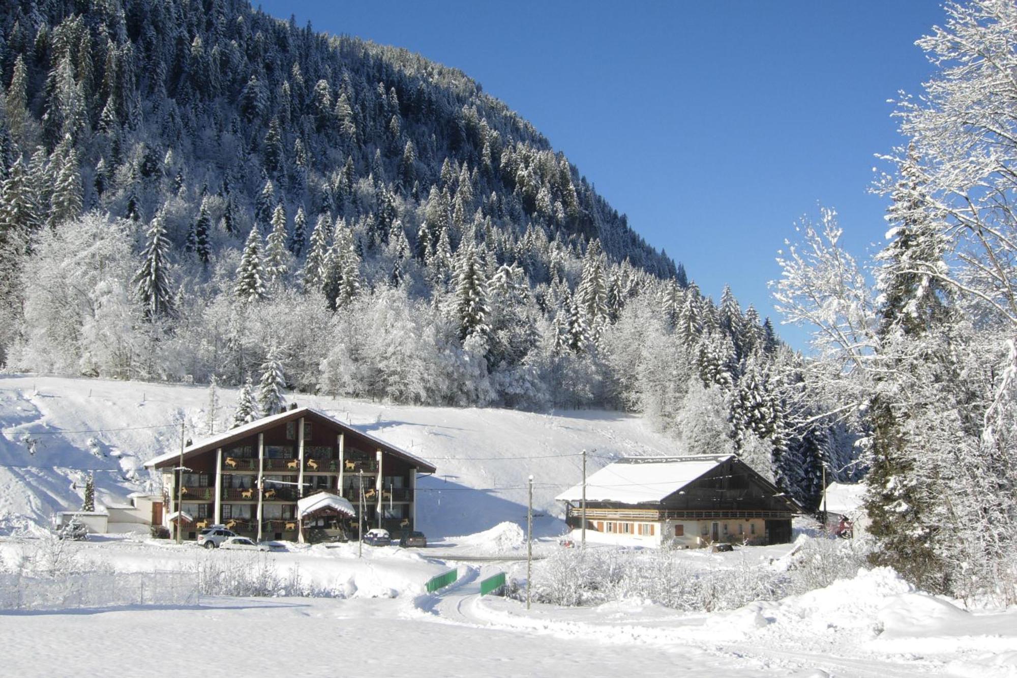 Au Bois De Lune Chatel Luaran gambar