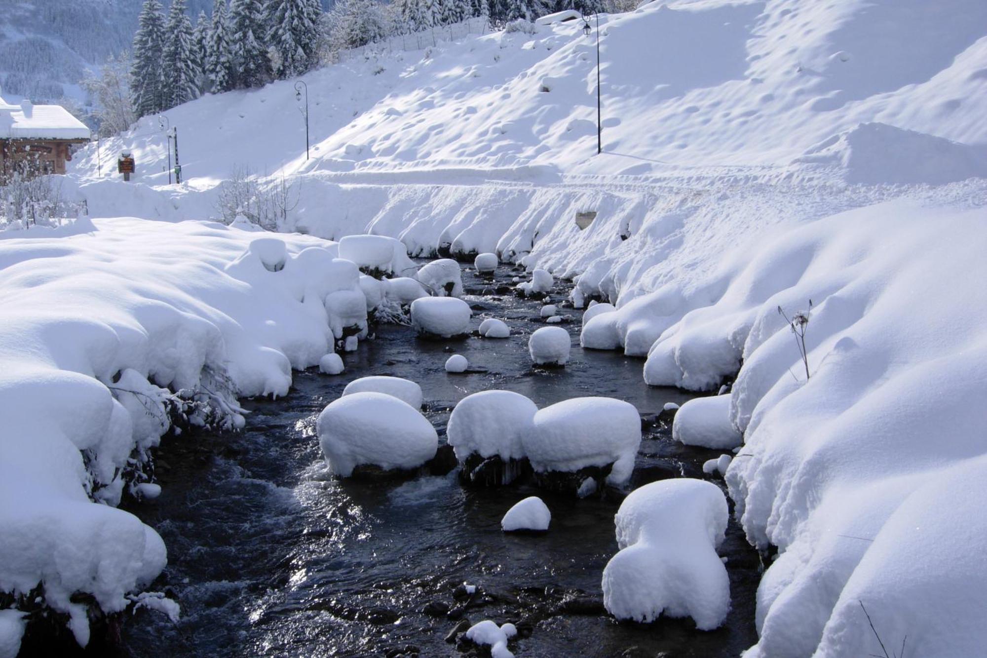 Au Bois De Lune Chatel Luaran gambar