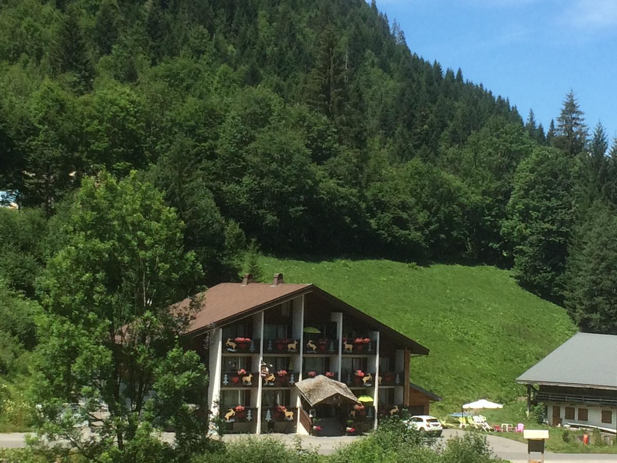 Au Bois De Lune Chatel Luaran gambar