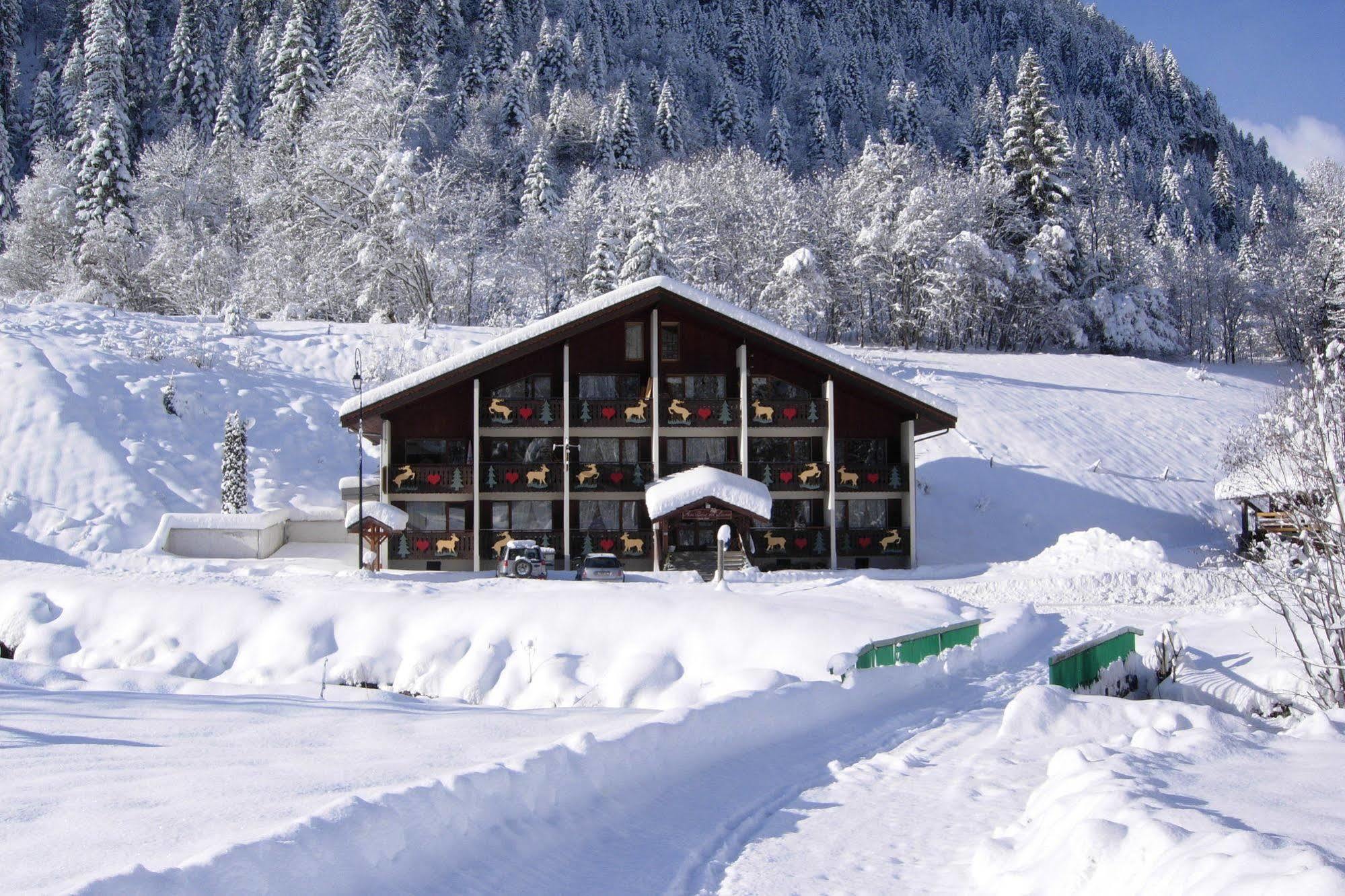 Au Bois De Lune Chatel Luaran gambar